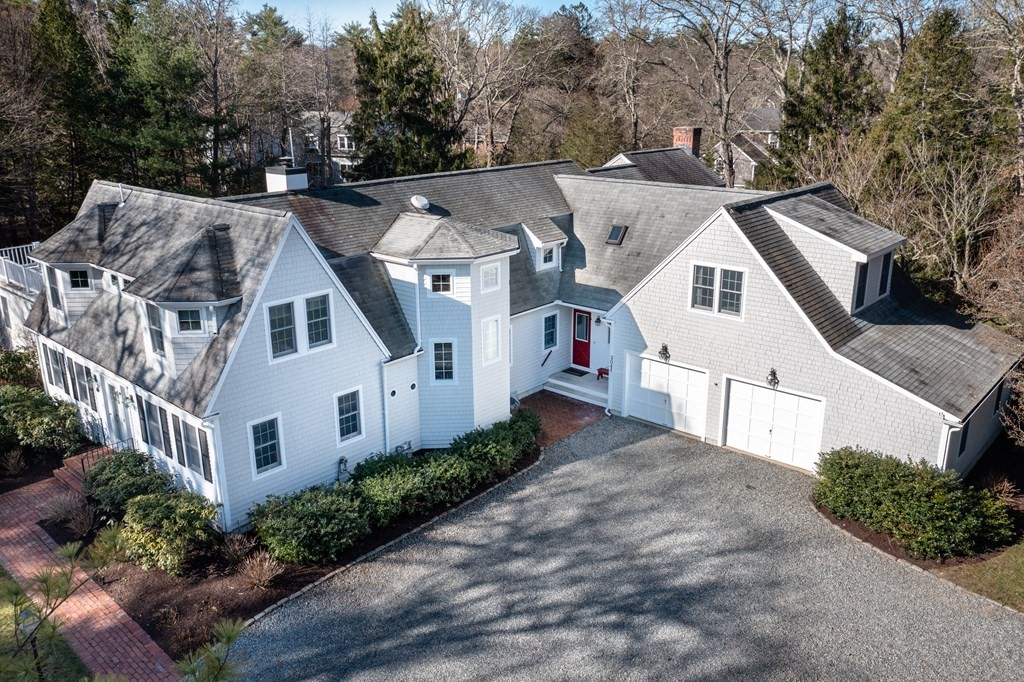 20 Vine Street Marion, MA 02738 - Photo 2 of 40 Gallery Image 2