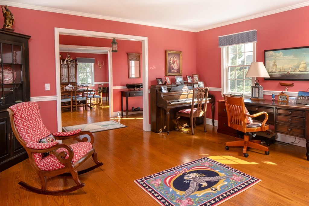 20 Vine Street Marion, MA 02738 - Photo 25 of 40 Gallery Image 25