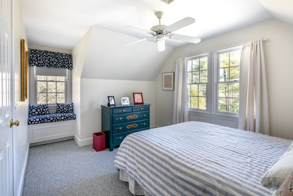 20 Vine Street Marion, MA 02738 - Photo 35 of 40 Gallery Image 35