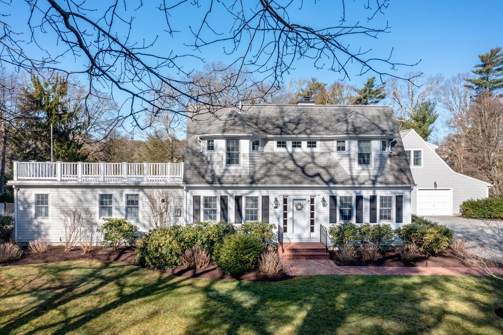 20 Vine Street Marion, MA 02738 - Photo 4 of 40 Gallery Image 4