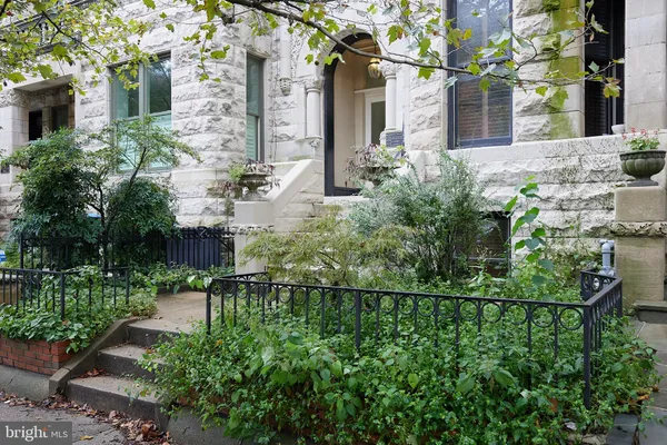 $3,500 | 1702 Q Street Northwest, Unit 2, Washington, DC 20009