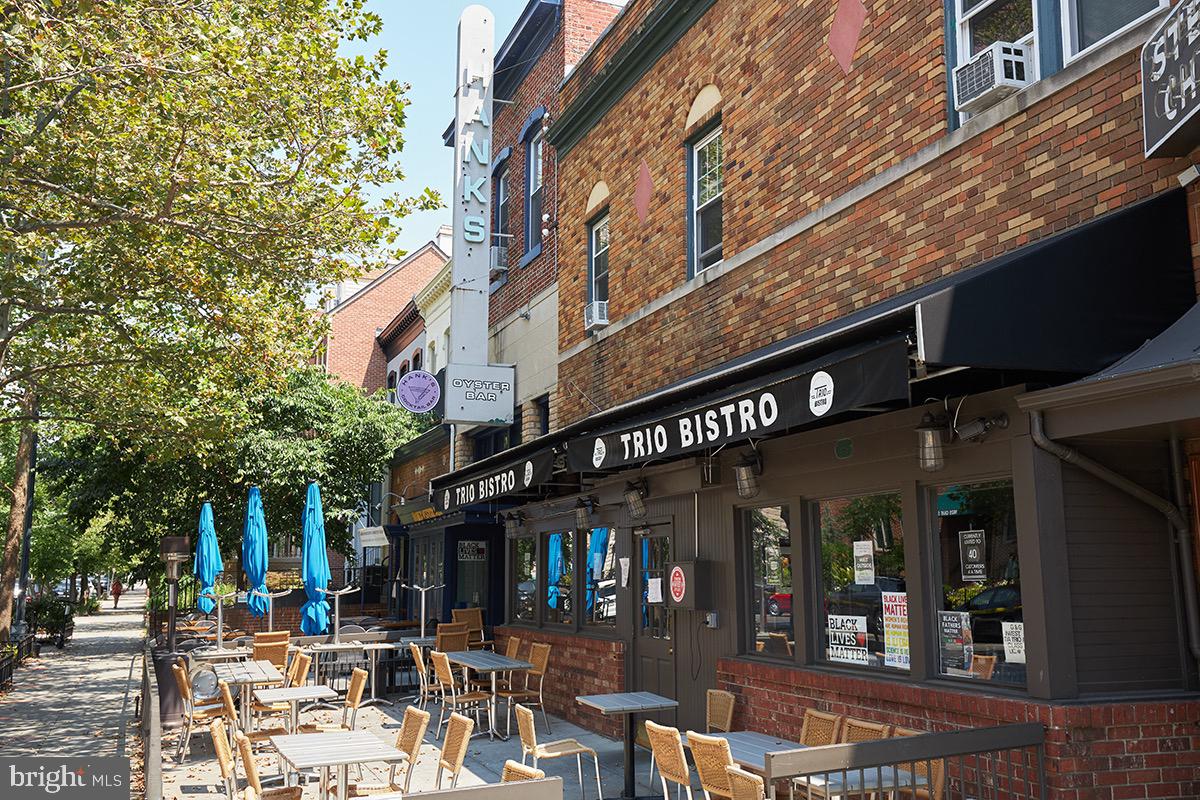 1702 Q Street Northwest, Unit 2 Washington, DC 20009 - Photo 29 of 31