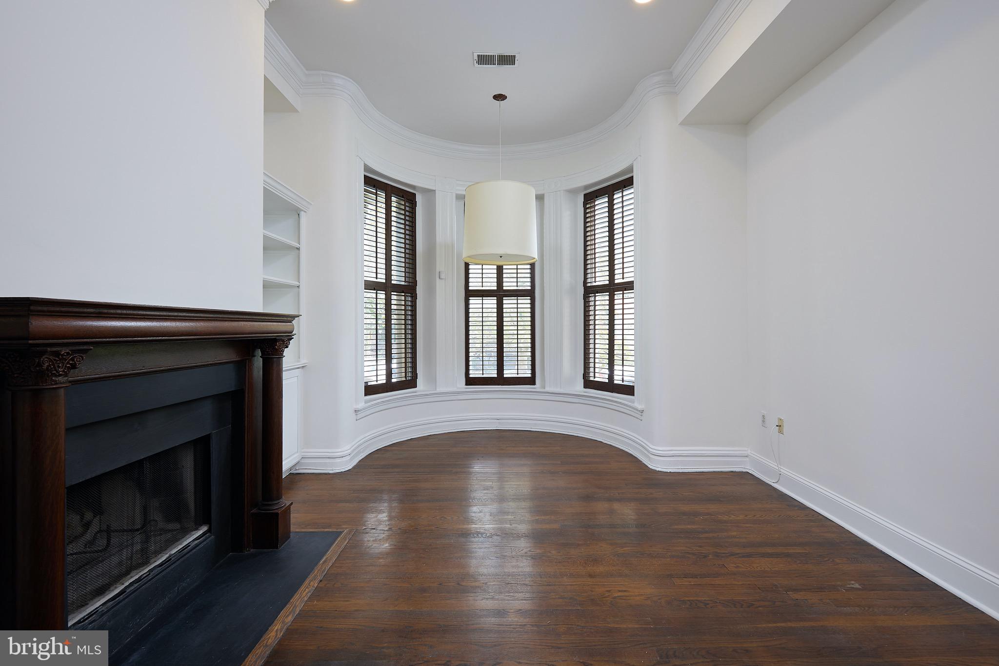 1702 Q Street Northwest, Unit 2 Washington, DC 20009 - Photo 3 of 31