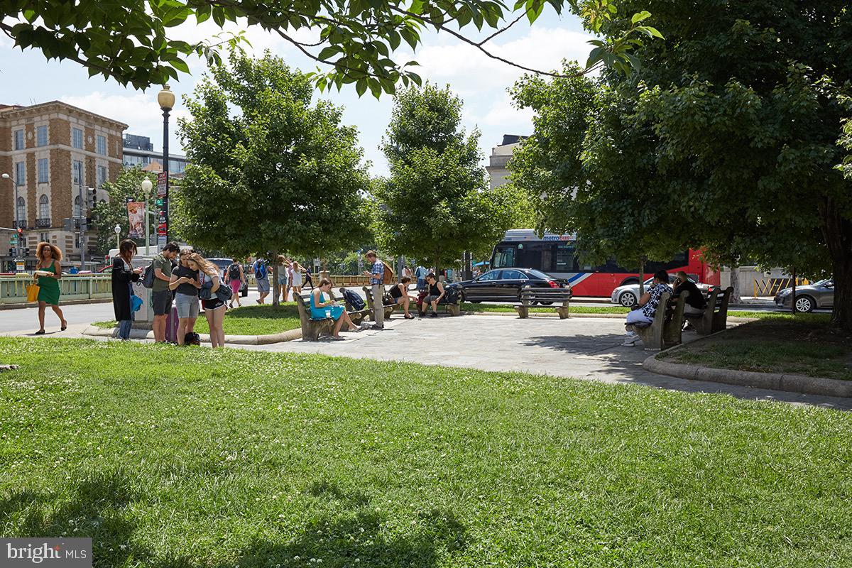 1702 Q Street Northwest, Unit 2 Washington, DC 20009 - Photo 31 of 31