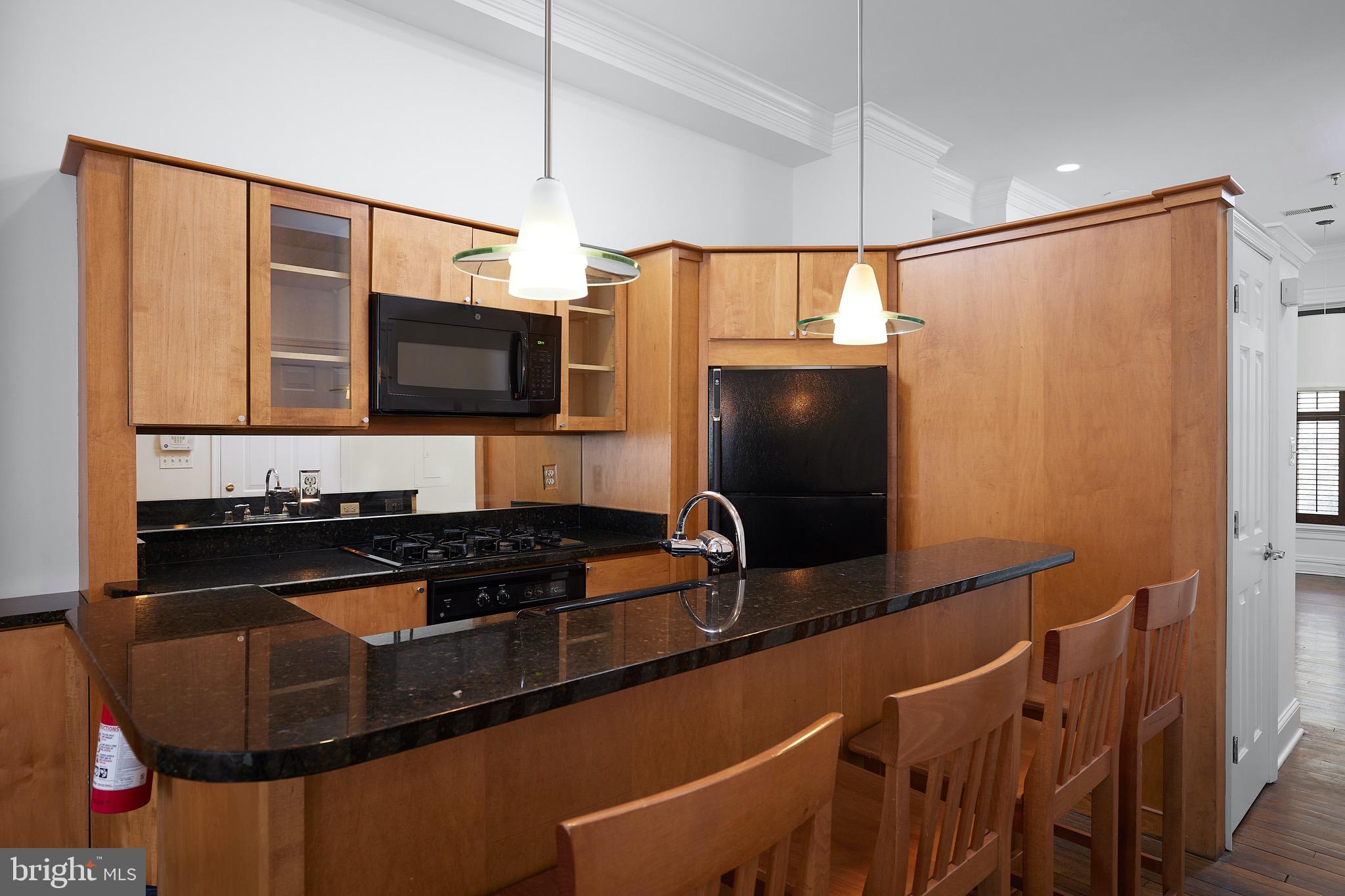 1702 Q Street Northwest, Unit 2 Washington, DC 20009 - Photo 6 of 31