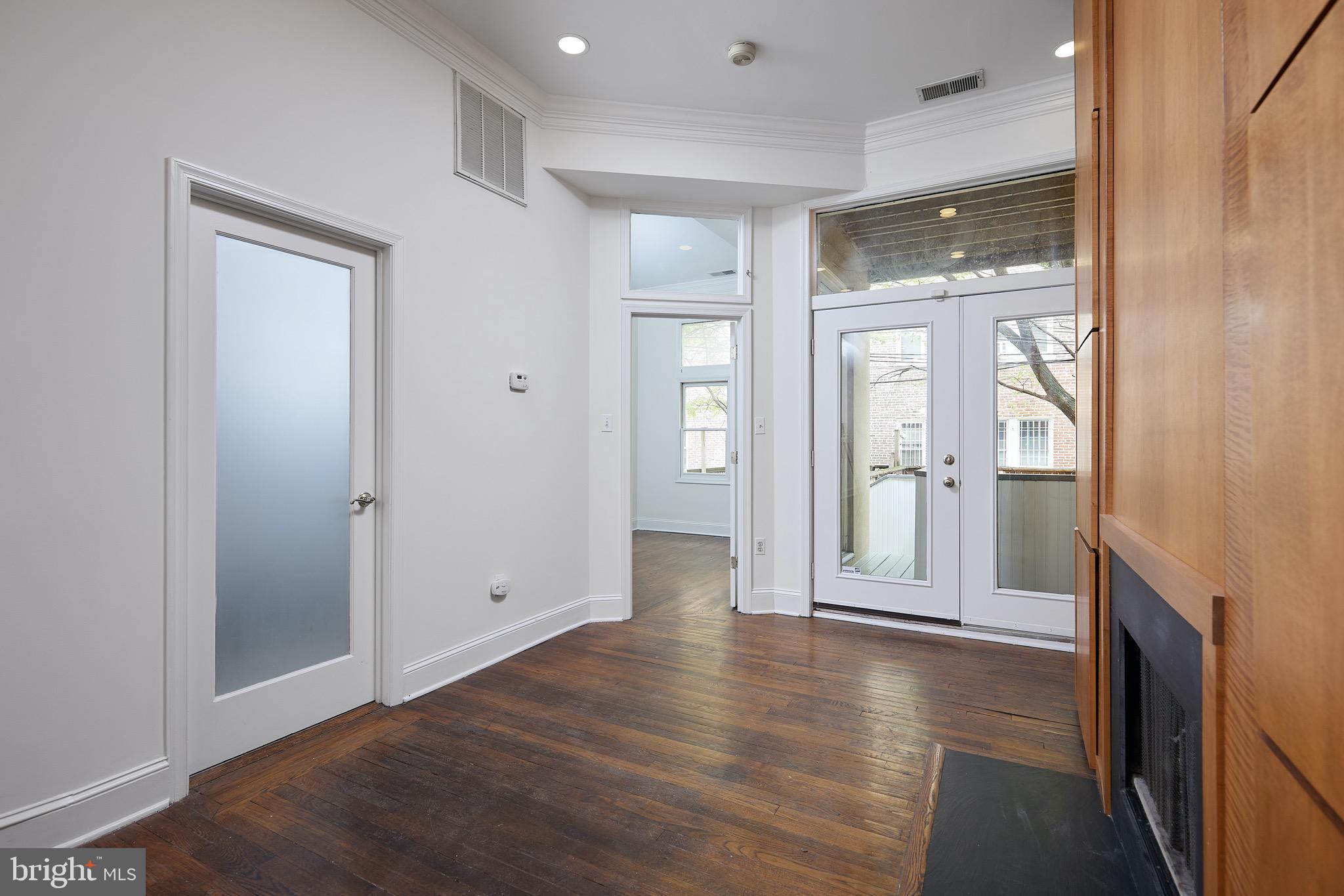 1702 Q Street Northwest, Unit 2 Washington, DC 20009 - Photo 10 of 31