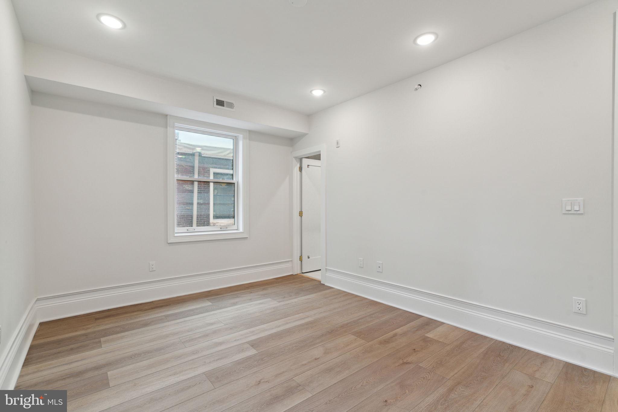 1822 Chestnut Street, Unit 3R Philadelphia, PA 19103 - Photo 19 of 27