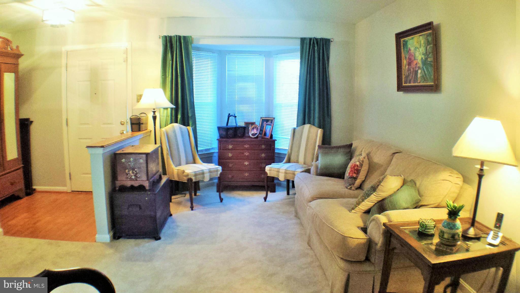 1139 Ingate Road Halethorpe, MD 21227 - Photo 4 of 25 Living Room