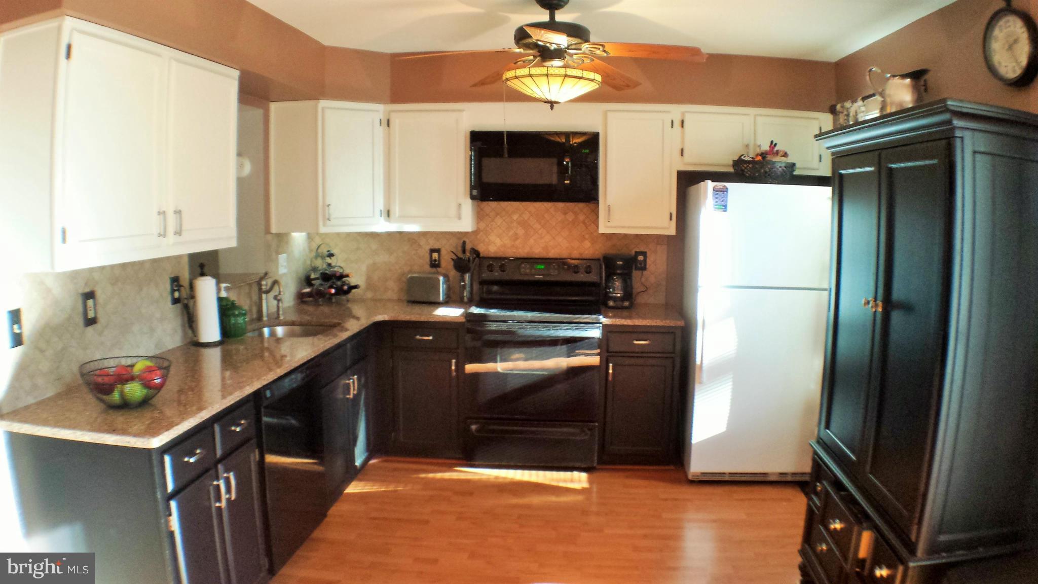 1139 Ingate Road Halethorpe, MD 21227 - Photo 9 of 25 Kitchen
