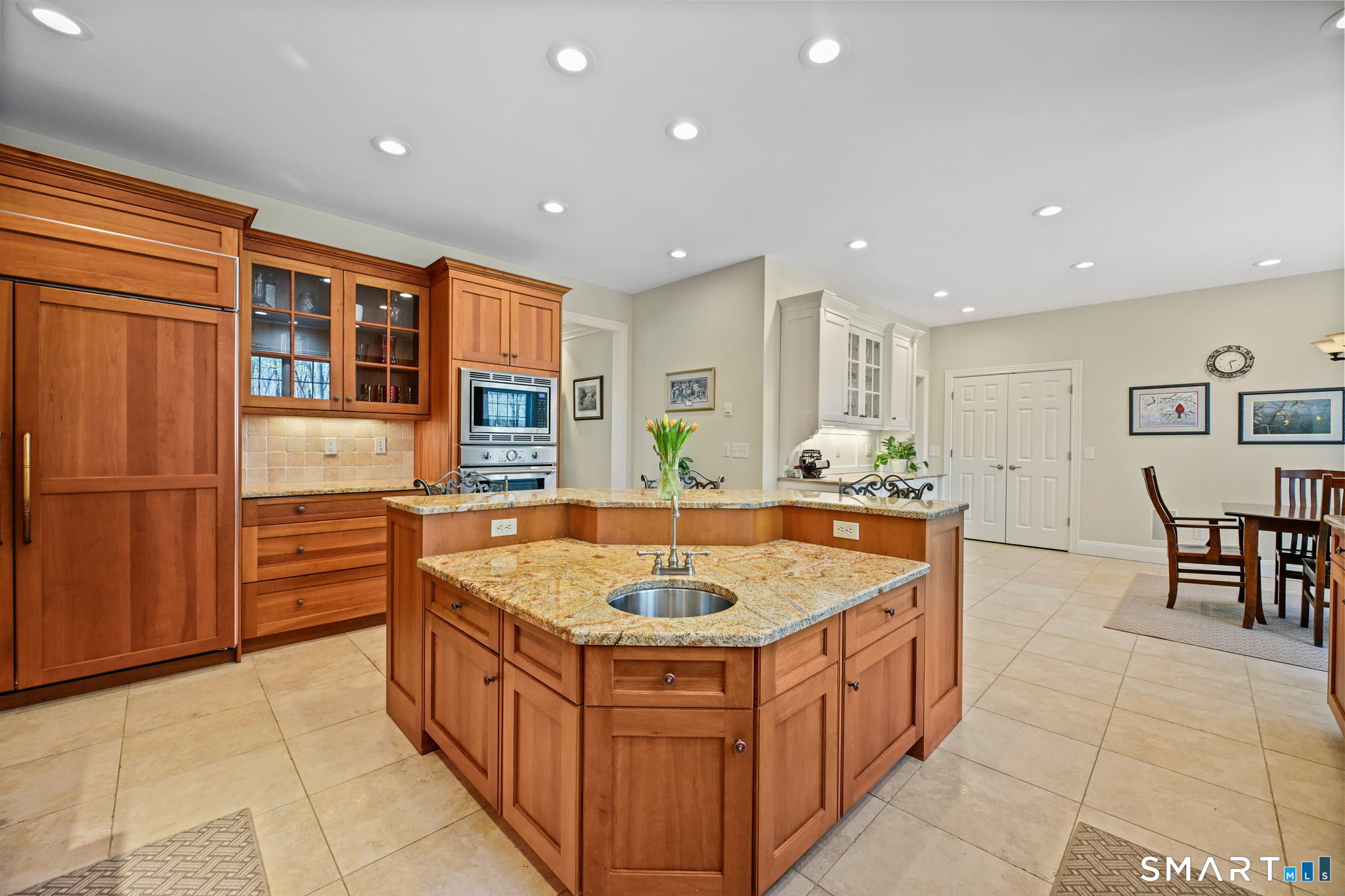 74 George Hull Hill Road Redding, CT 06896 - Photo 7 of 40