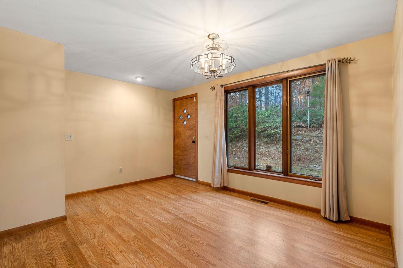 75 Olde Lantern Road Bedford, NH 03110 - Photo 15 of 53 Gallery Image 15