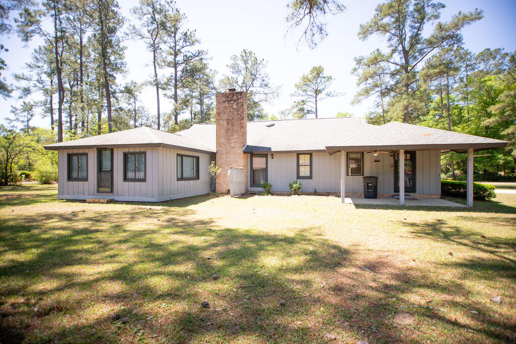 110 Silverhill Road Walterboro, SC 29488 - Photo 2 of 27 backyard/ patio