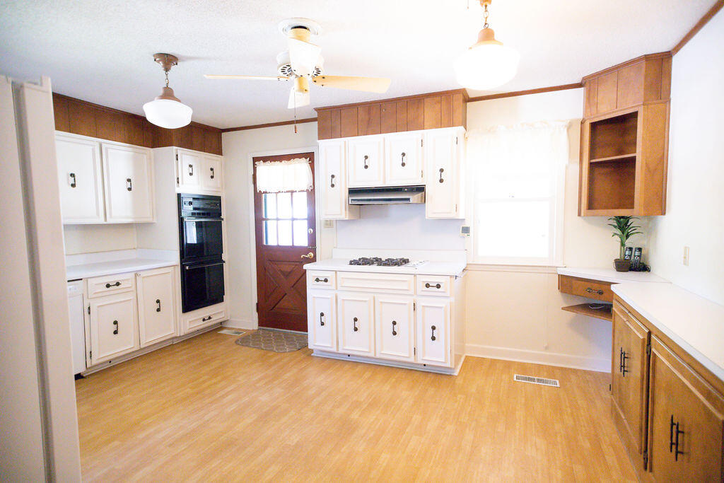 110 Silverhill Road Walterboro, SC 29488 - Photo 7 of 27 kitchen