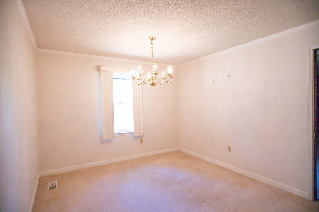 110 Silverhill Road Walterboro, SC 29488 - Photo 10 of 27 Dining room