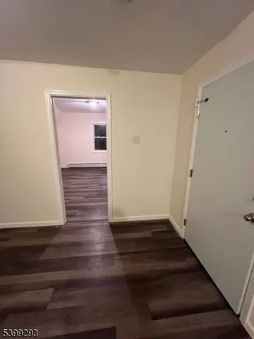 $1,550 | 379 21st Street, Irvington, NJ 07111