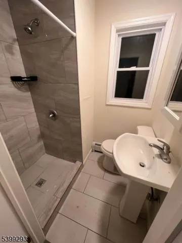 $1,550 | 379 21st Street, Irvington, NJ 07111