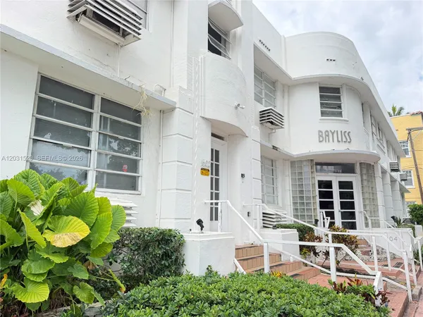 $2,000 | 500 14th Street, Unit 104, Miami Beach, FL 33139
