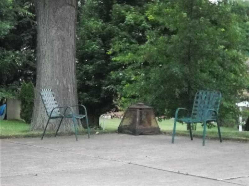 72 Herbst Road Coraopolis, PA 15108 - Photo 24 of 24 Yard/Garden.