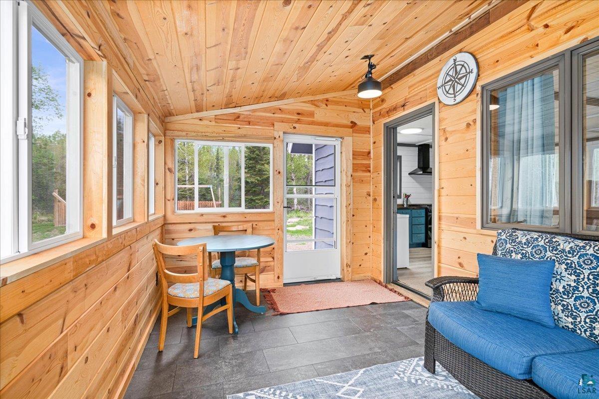 5923 North Shore Drive Duluth, MN 55804 - Photo 12 of 38