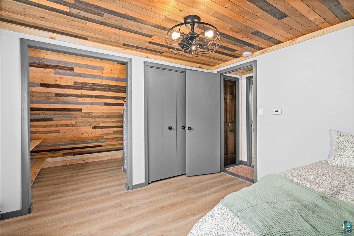 5923 North Shore Drive Duluth, MN 55804 - Photo 17 of 38