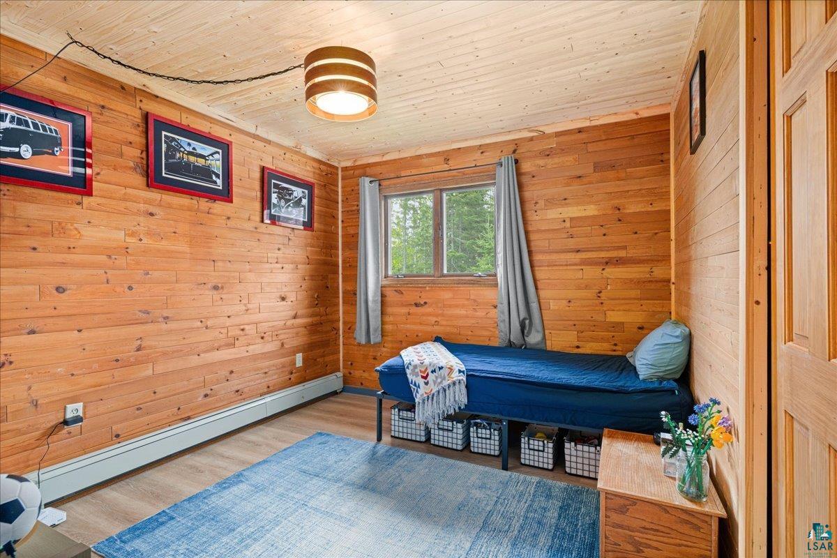 5923 North Shore Drive Duluth, MN 55804 - Photo 10 of 38