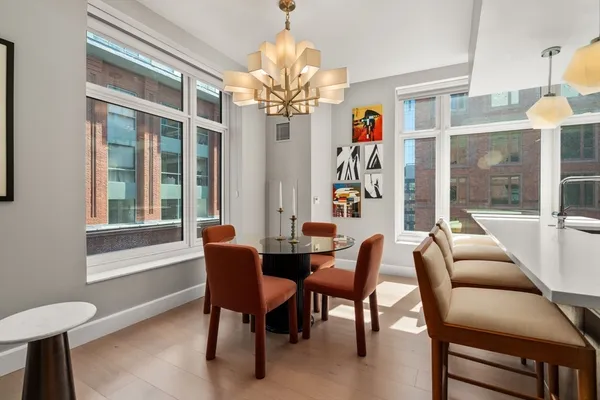 $1,275,000 | 100 Lovejoy Place, Unit 11K, Boston, MA 02114