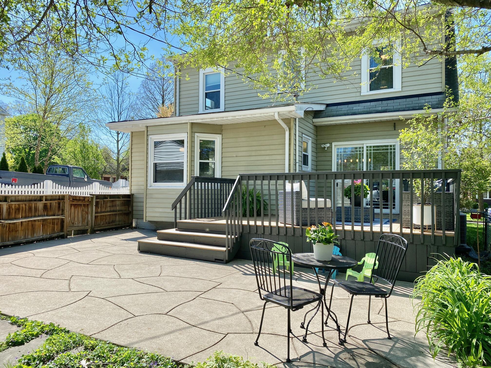 254 Chatham Road Columbus, OH 43214 - Photo 3 of 61 Great for chillin' & grillin'
