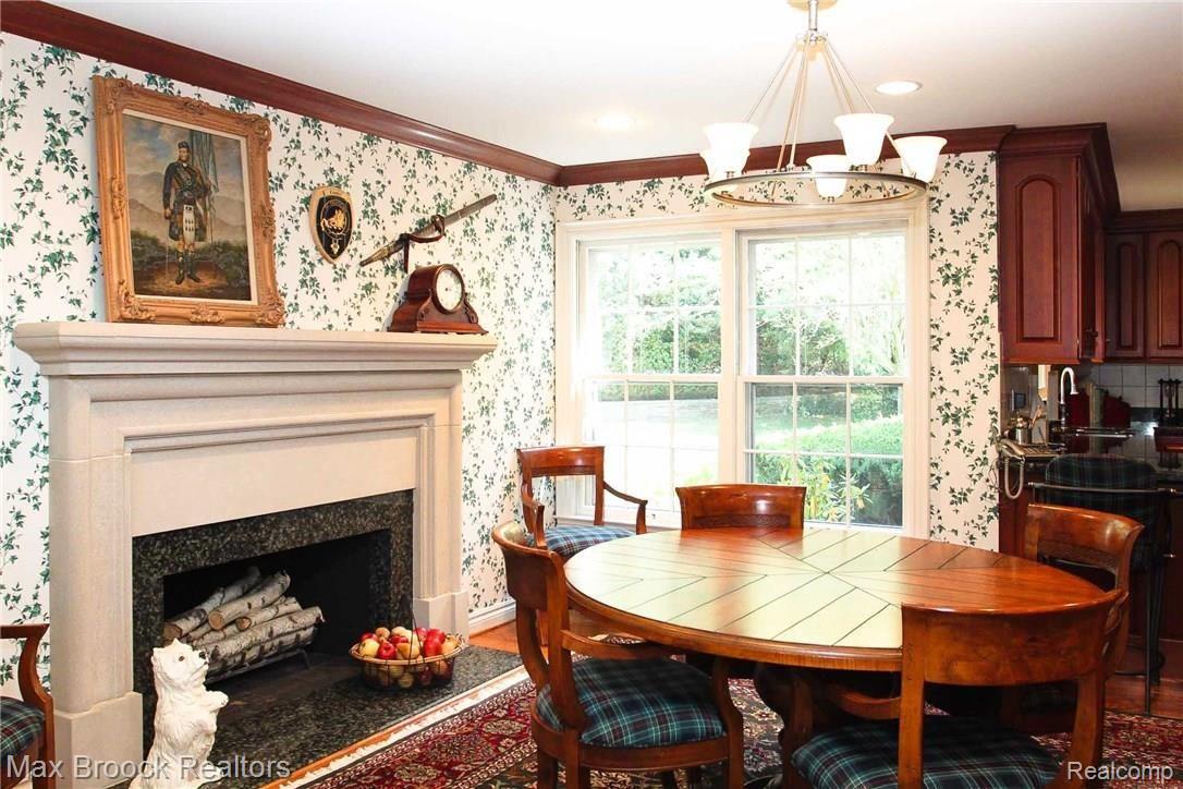 281 Warrington Road Bloomfield Hills, MI 48304 - Photo 13 of 25 Warrington-12.jpg