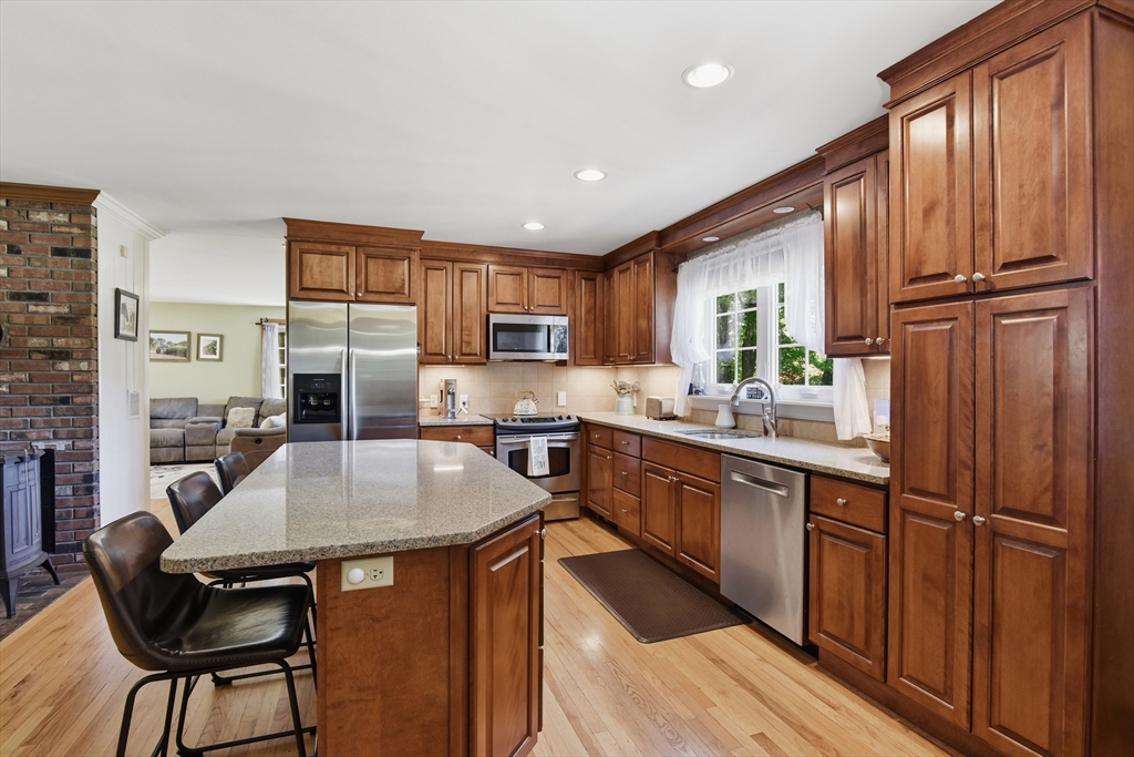 455 Sodom Road Westport, MA 02790 - Photo 13 of 39