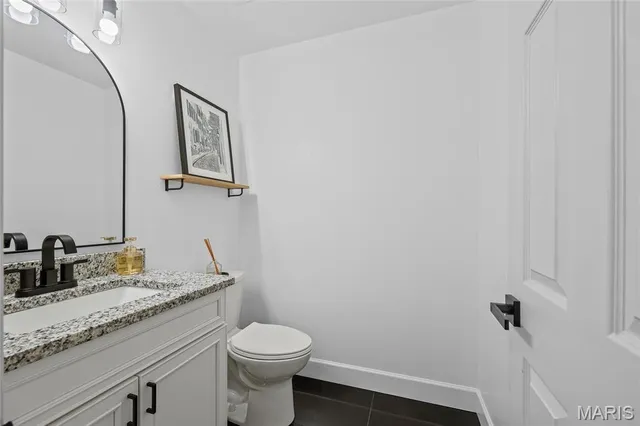 $450,000 | 2790 Kings Crossing Drive, Barnhart, MO 63012