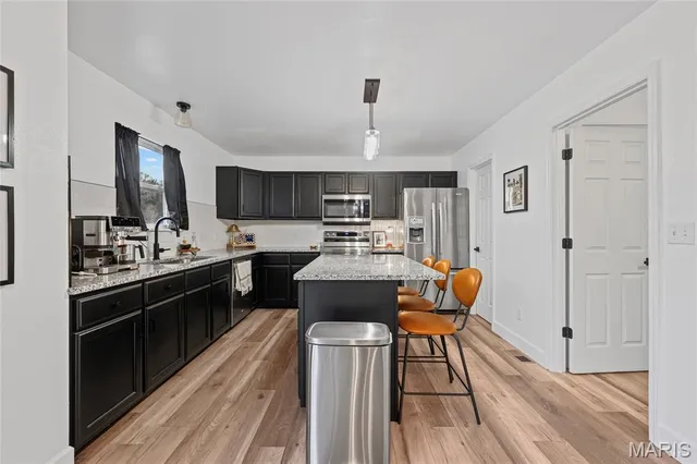 $450,000 | 2790 Kings Crossing Drive, Barnhart, MO 63012