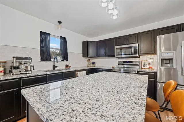 $450,000 | 2790 Kings Crossing Drive, Barnhart, MO 63012