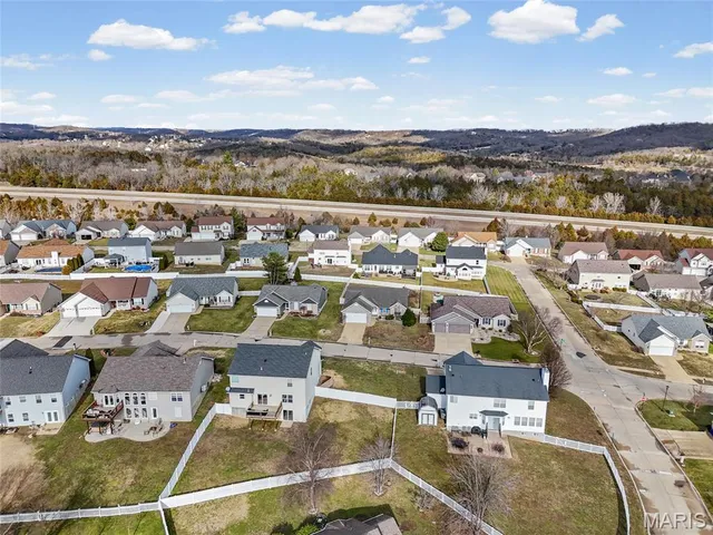 $450,000 | 2790 Kings Crossing Drive, Barnhart, MO 63012