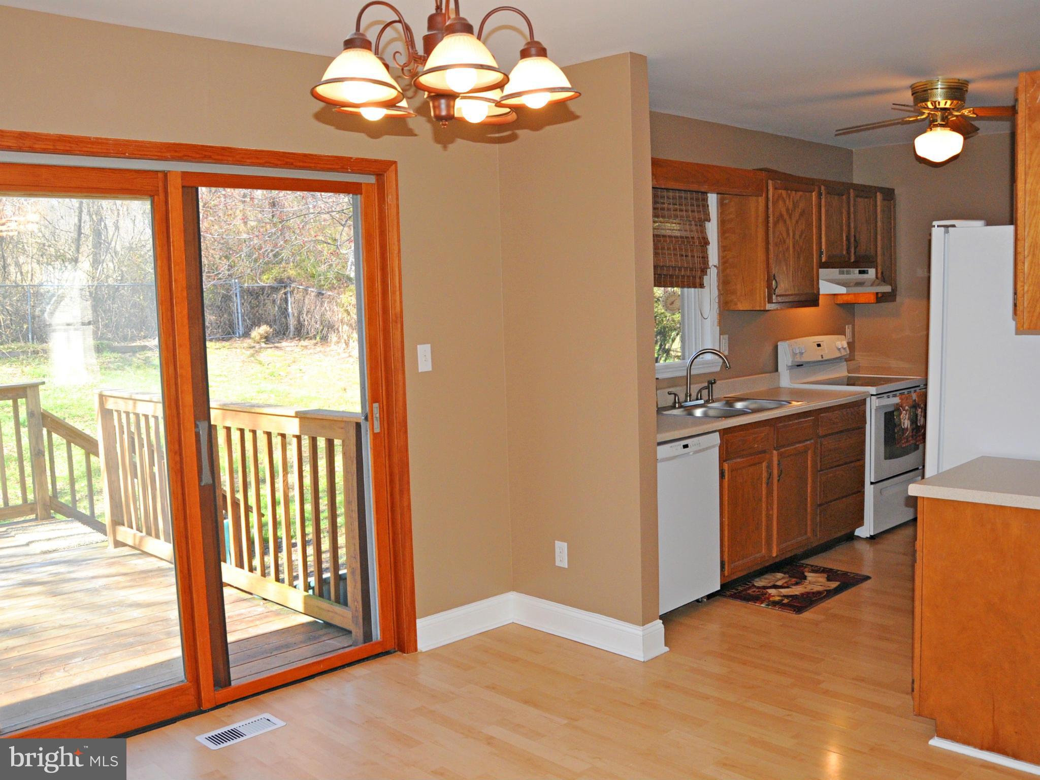 328 East Village Road Elkton, MD 21921 - Photo 8 of 26 Dining Room