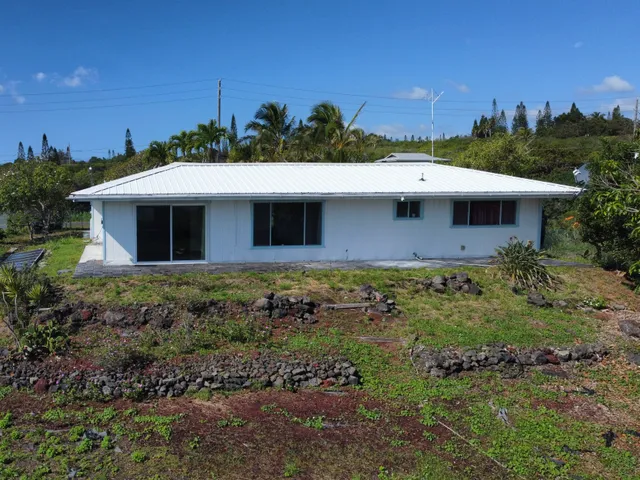 $525,000 | 94-1726 Wakea Avenue, Naalehu, HI 96772