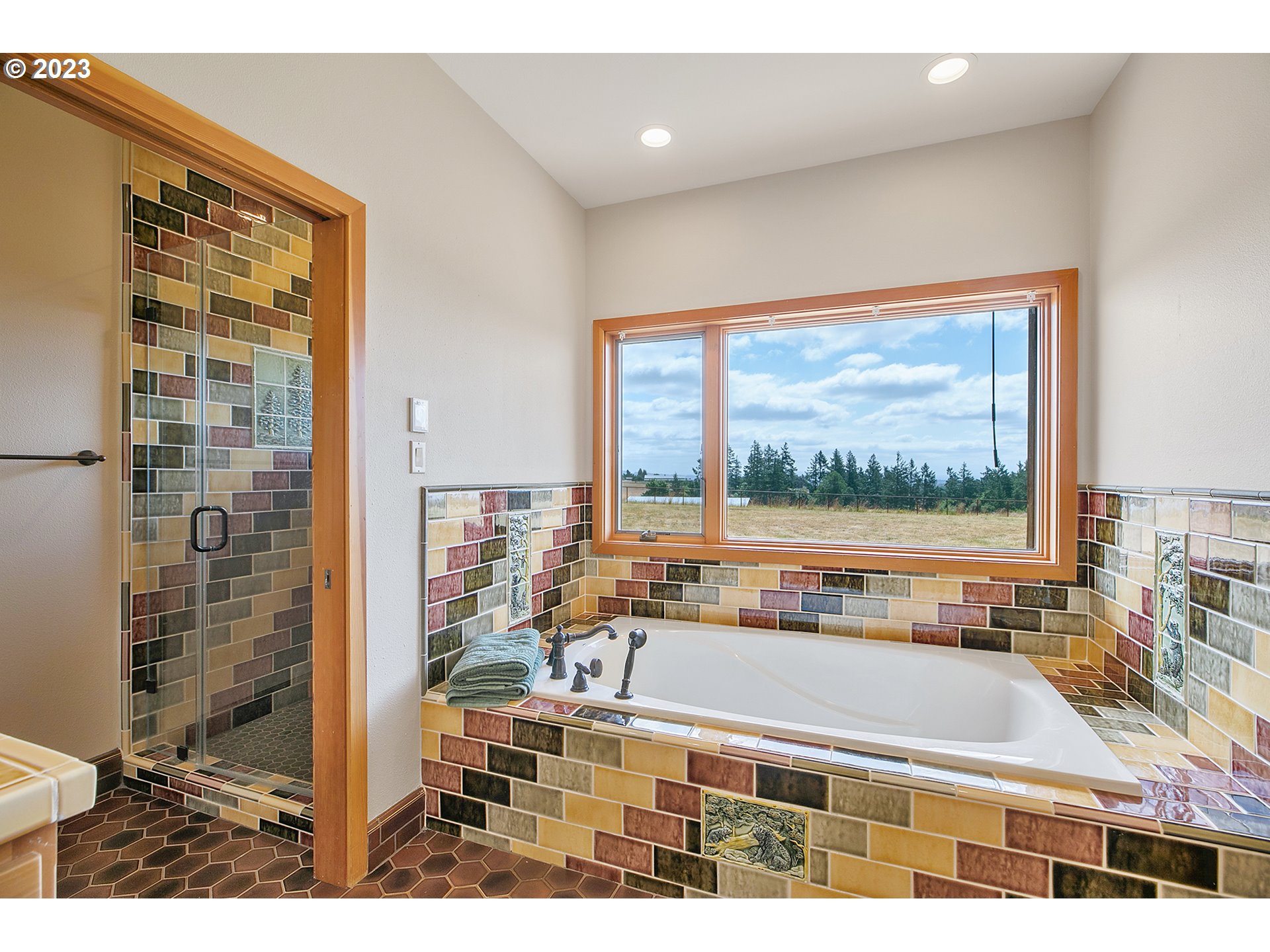 14315 Southwest Westfall Road Sherwood, OR 97140 - Photo 21 of 45 a room with furniture and a large window