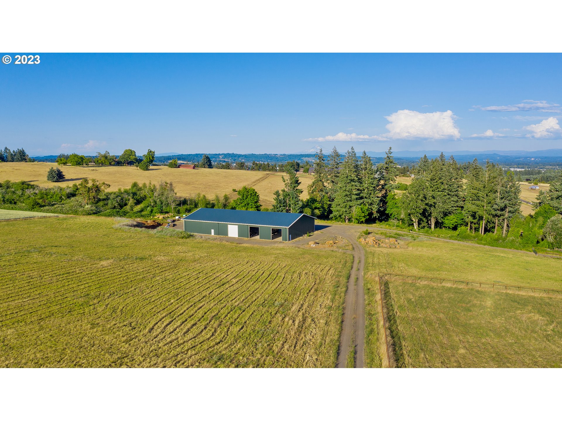 14315 Southwest Westfall Road Sherwood, OR 97140 - Photo 40 of 45 a view of an ocean