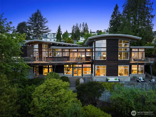 $10,000,000 | 4502 55th Avenue Northeast, Seattle, WA 98105