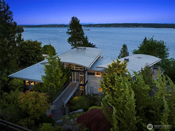$10,000,000 | 4502 55th Avenue Northeast, Seattle, WA 98105