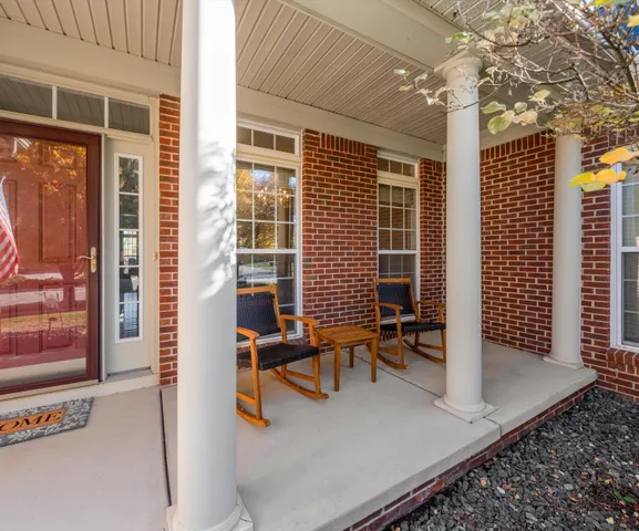 $667,900 | 26574 Blackwood Court, South Lyon, MI 48178