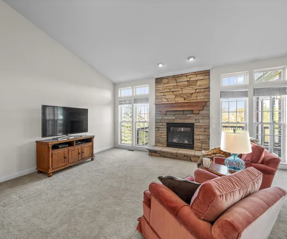 $667,900 | 26574 Blackwood Court, South Lyon, MI 48178