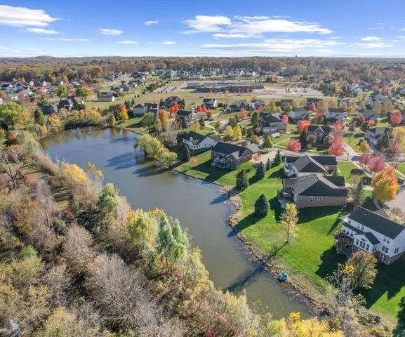 $667,900 | 26574 Blackwood Court, South Lyon, MI 48178