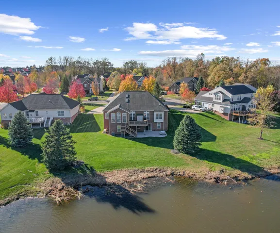 $667,900 | 26574 Blackwood Court, South Lyon, MI 48178