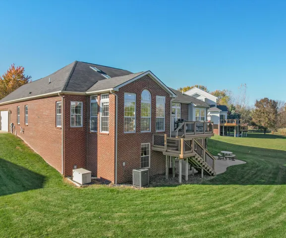 $667,900 | 26574 Blackwood Court, South Lyon, MI 48178