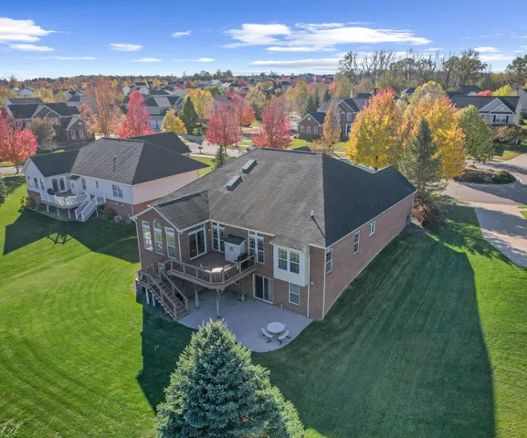 $667,900 | 26574 Blackwood Court, South Lyon, MI 48178