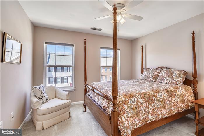 7328 Hampton Manor Place Springfield, VA 22150 - Photo 27 of 36 Second Bedroom