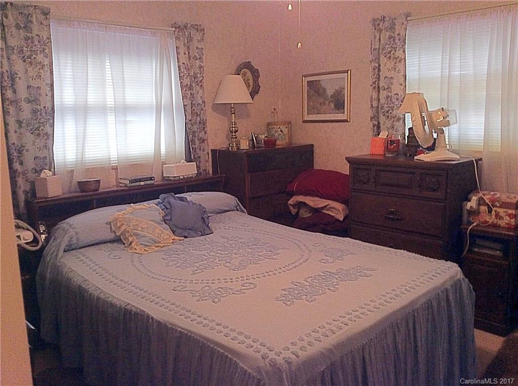 35 Holbrook Road, Unit 5 Candler, NC 28715 - Photo 16 of 21 Gallery Image 16