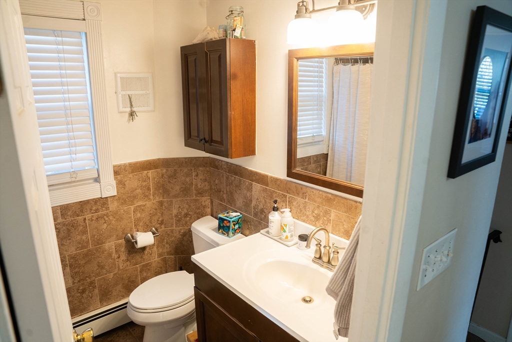 4 Tyndale Street, Unit 2 Boston, MA 02131 - Photo 11 of 20