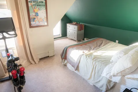 $3,700 | 4 Tyndale Street, Unit 2, Boston, MA 02131