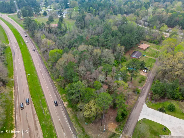 $305,000 | 49 S Highway, Florence, MS 39073